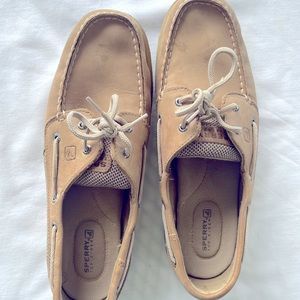Sperry Boat Shoes Tan